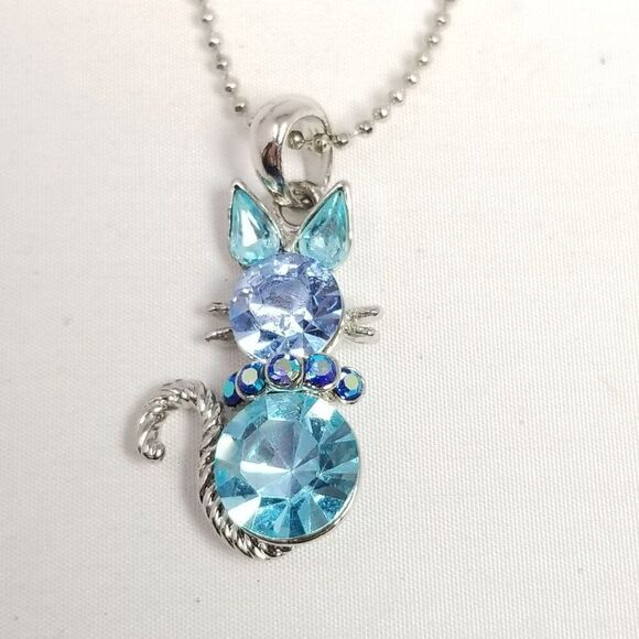 Vintage Blue Rhinestone Cat Pendant Necklace, Silver Tone Adjustable Chain - Picture 3 of 9